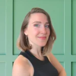 Holley Potts headshot